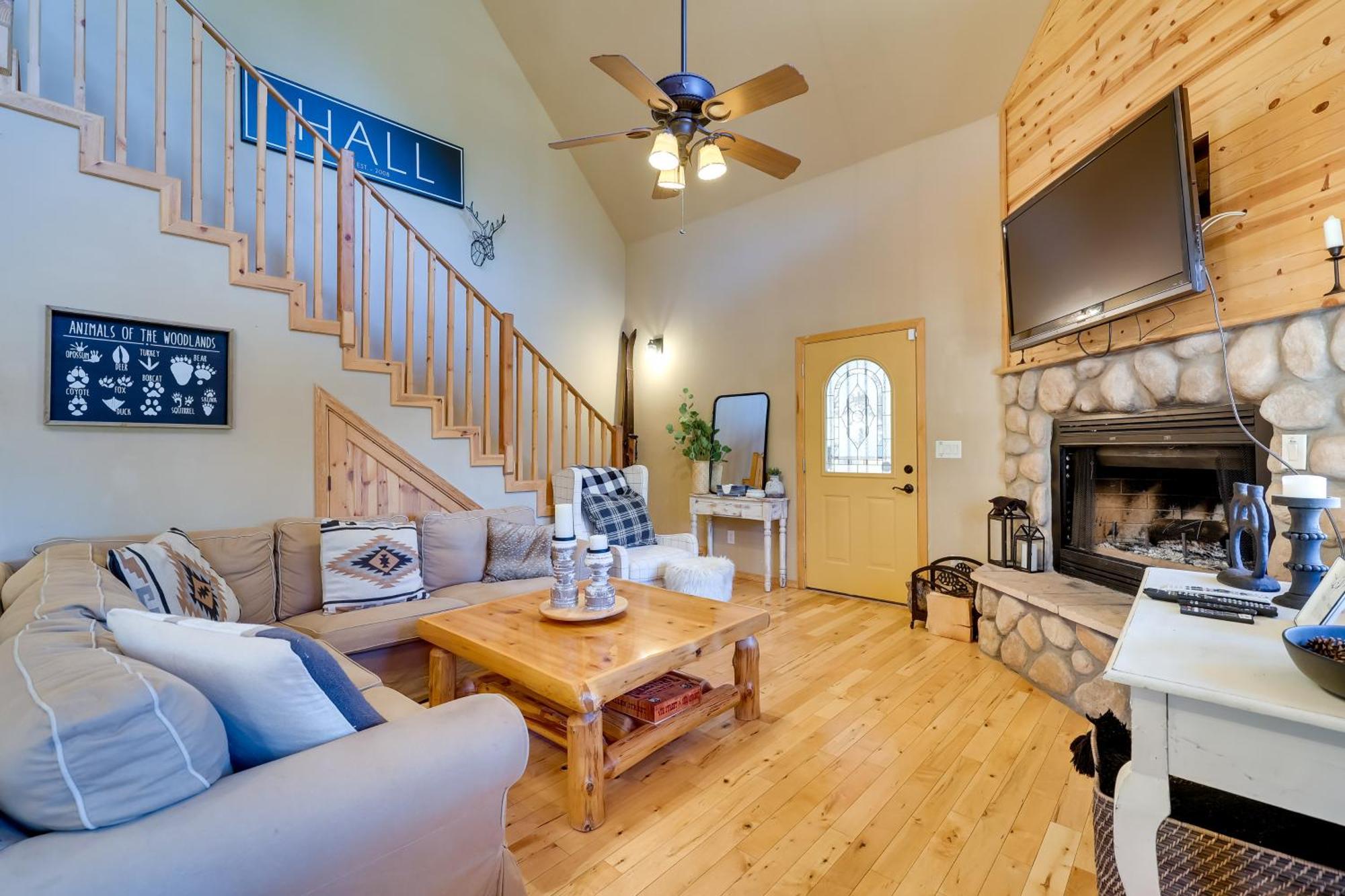 Dog-Friendly Nutrioso Cabin With Wraparound Porch! ภายนอก รูปภาพ